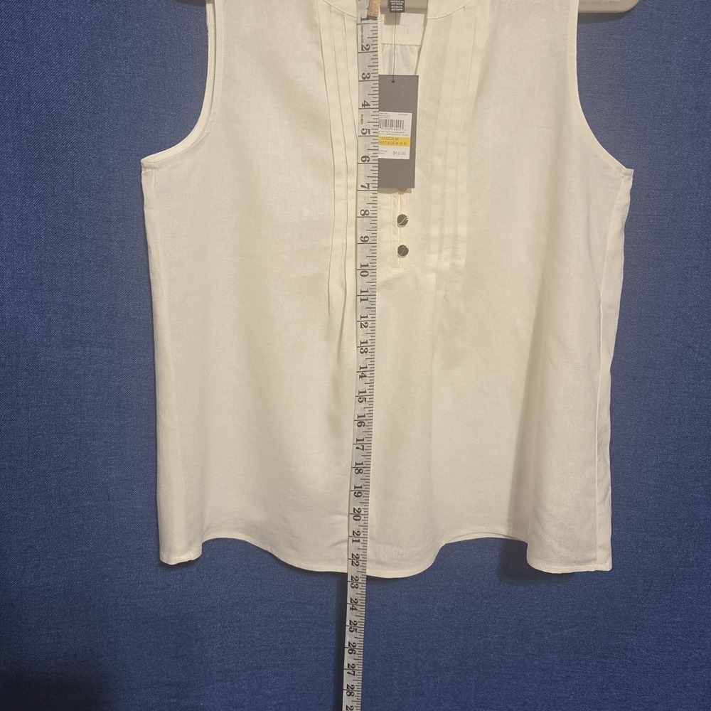 NWT Jones New York Sleeveless Linen Blend Blouse Pleated Bodice Gold Button Sz M - Picture 7 of 9